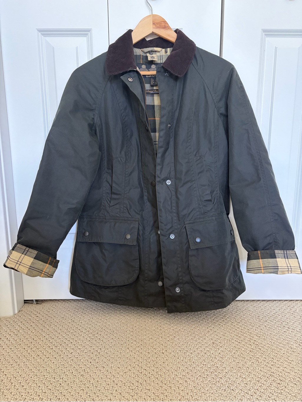 Barbour Women’s Beadnell Waxed Jacket Sz 4